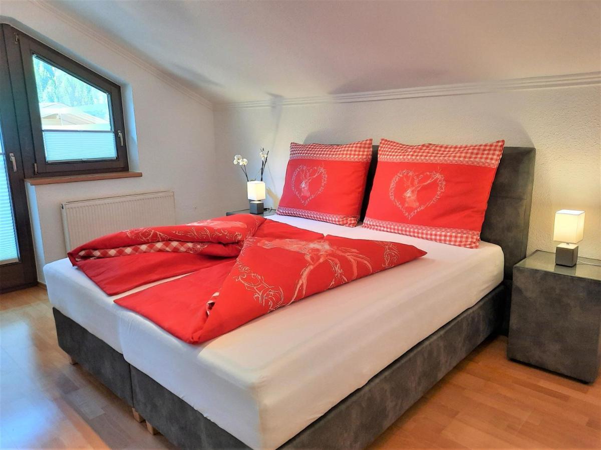 Garni Flori Villa Längenfeld Buitenkant foto