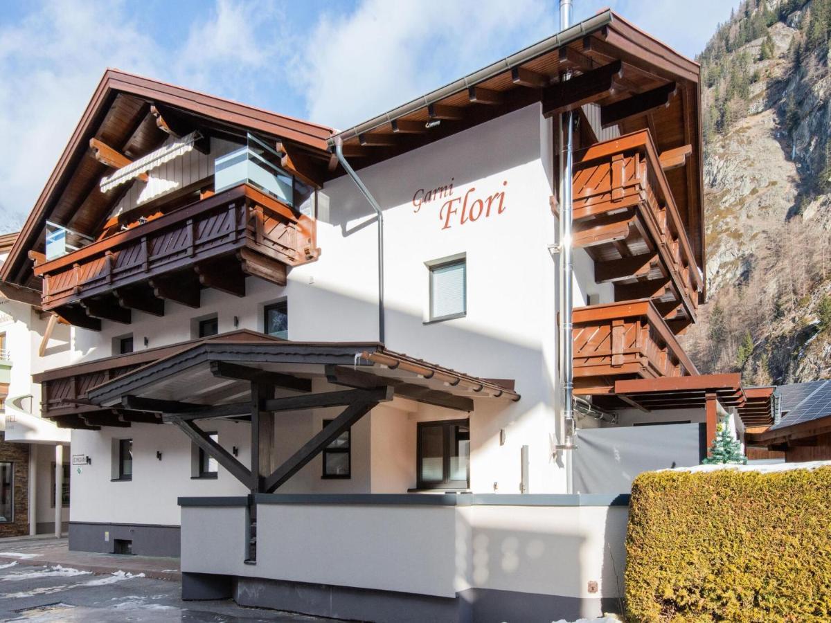 Garni Flori Villa Längenfeld Buitenkant foto