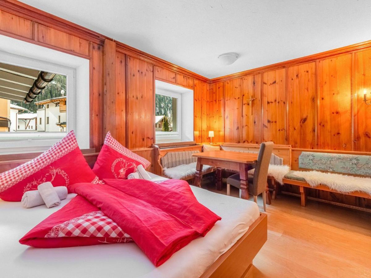 Garni Flori Villa Längenfeld Buitenkant foto